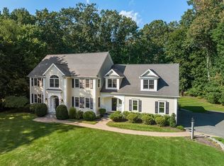 66 Willow Rd, Sudbury, MA 01776