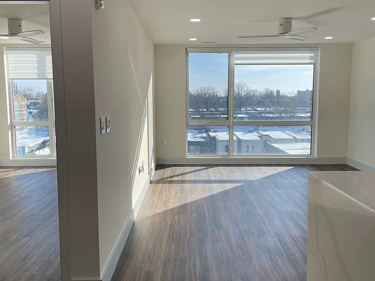 4906 Spruce St #512 — Photo 5