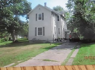 38 Friend St, Angola, NY 14006