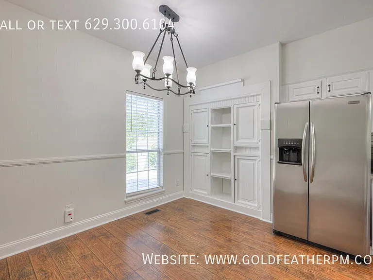5888 Woodlands Ave — Photo 57