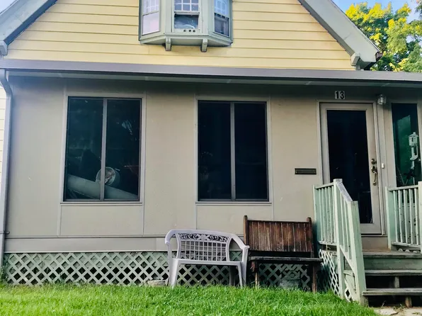 130 E Auer Ave, Milwaukee, WI 53212