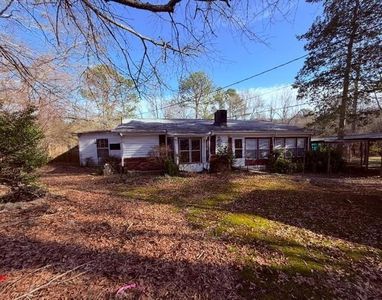 214 S Lake Dr, Hiram, GA, 30141
