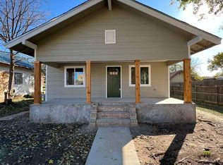 407 E Grand Ave, Tonkawa, OK 74653