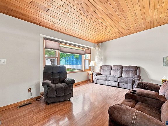 4th image of 6501 W 9th St