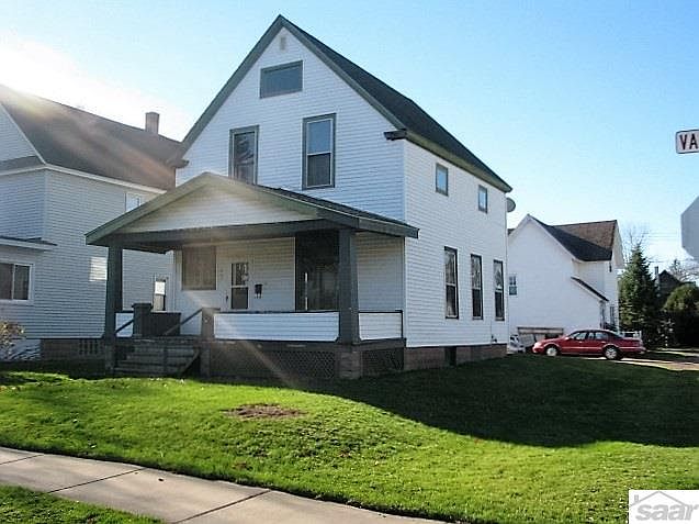 1st image of 801 Vaughn Ave