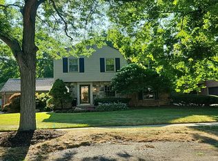 454 Fairfax St, Birmingham, MI 48009