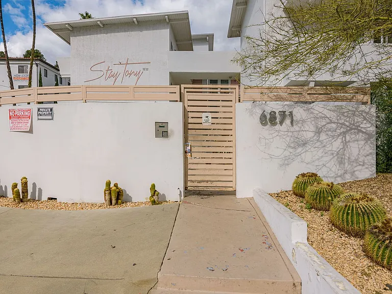 6871 Franklin Ave - Hollywood Cozmo — Photo 27