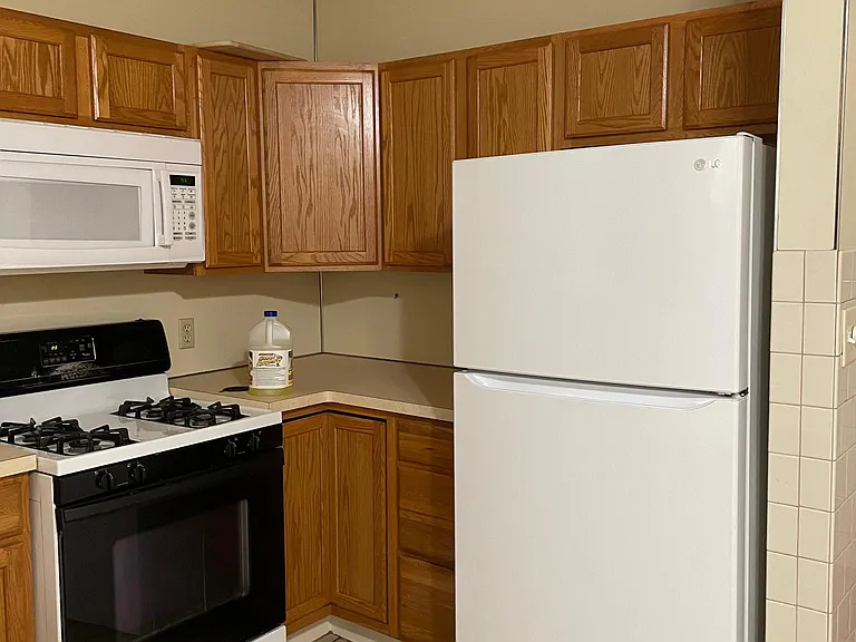 1004 N Madison St #3 — Photo 13