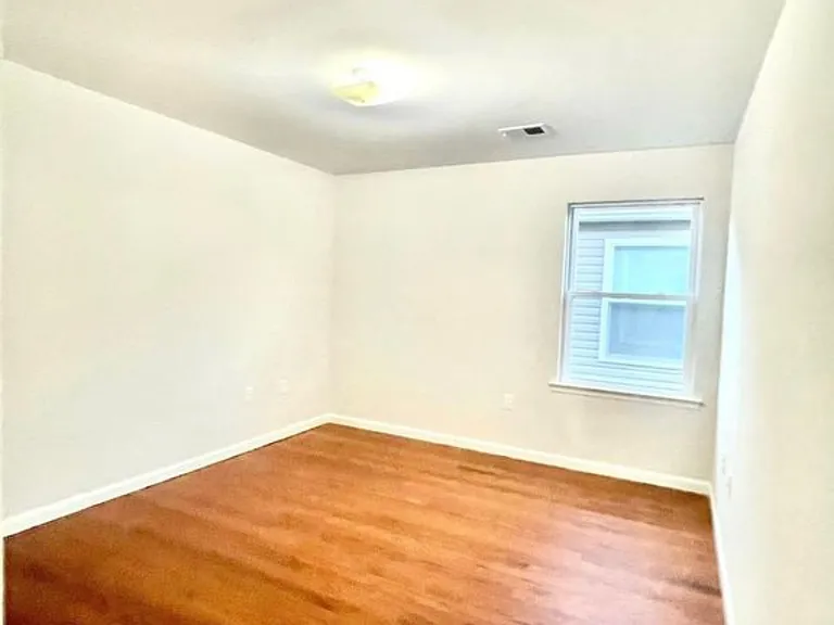 708 Court St #2 — Photo 9