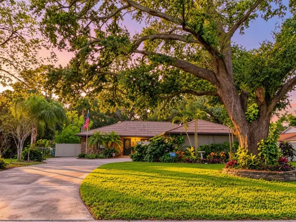 329 HOLLOWTREE DRIVE, SEFFNER, FL 33584