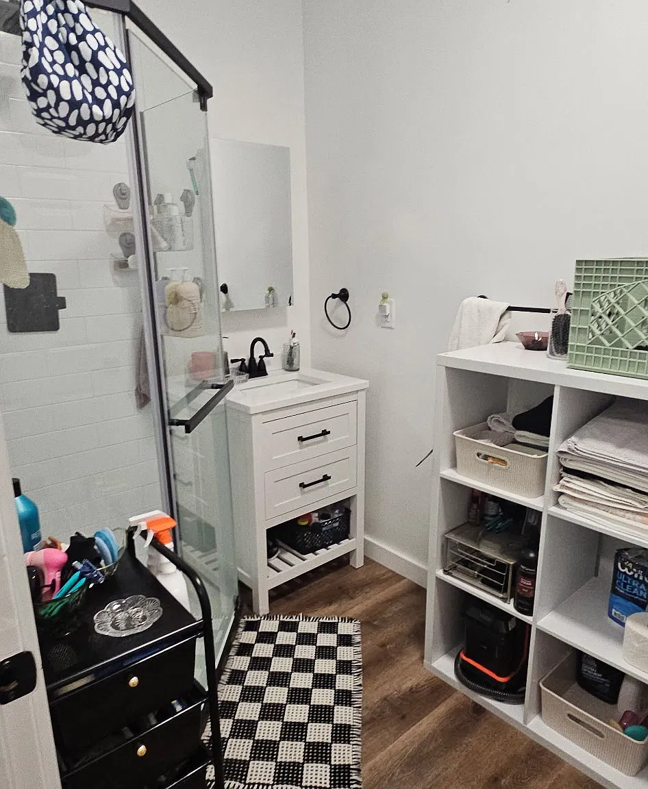 2 bed, 1000 sqft, $1,400 — Photo 3