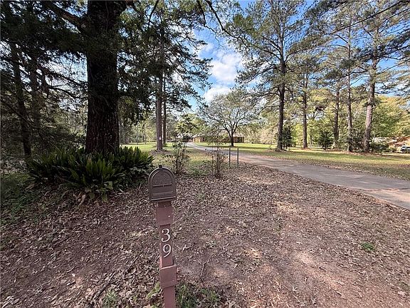 4th image of 39 Rice Ln
