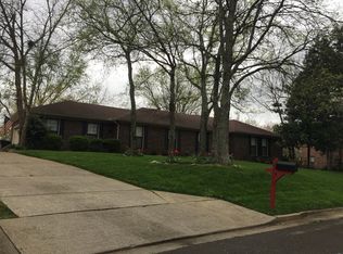 1715 Wiltshire Dr, Murfreesboro, TN 37129