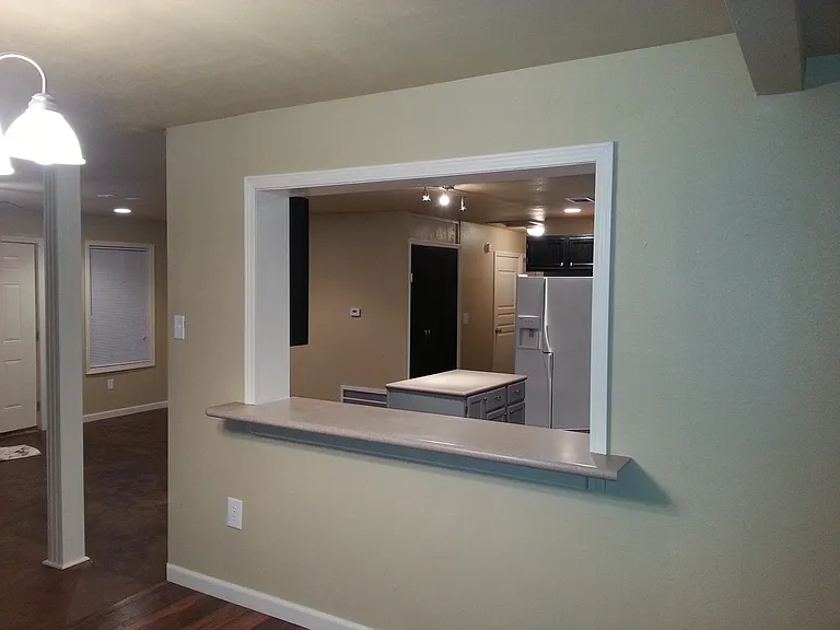 608 Neal St — Photo 6