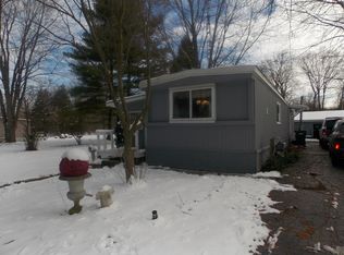 10635 Byron Rd, Byron, MI 48418