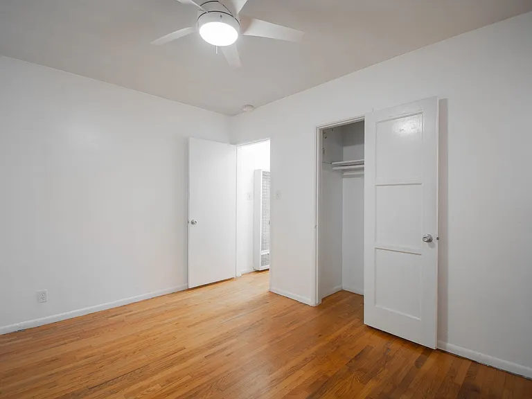 1781 Washington Way — Photo 8