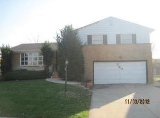 280 Concord Dr, Melrose Park, IL 60160