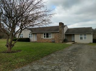 101 Lakeview Dr, Blairsville, PA 15717