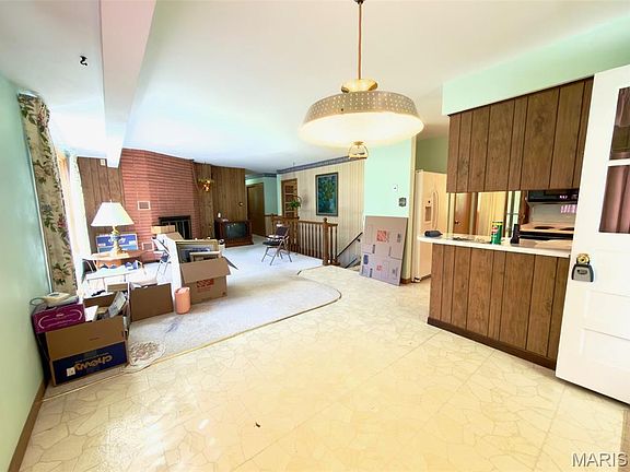 5th image of 9817 Kimker Ln
