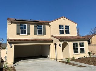9765 Ardisia St, Riverside, CA 92503