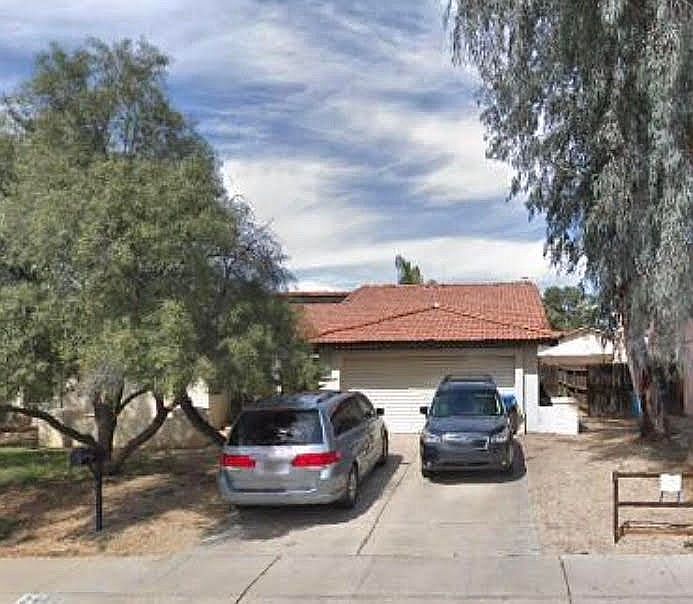 1st image of 2422 W Evans Dr