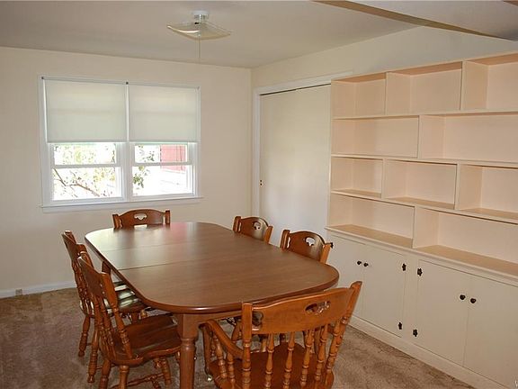 5th image of 382 Claremont Ave