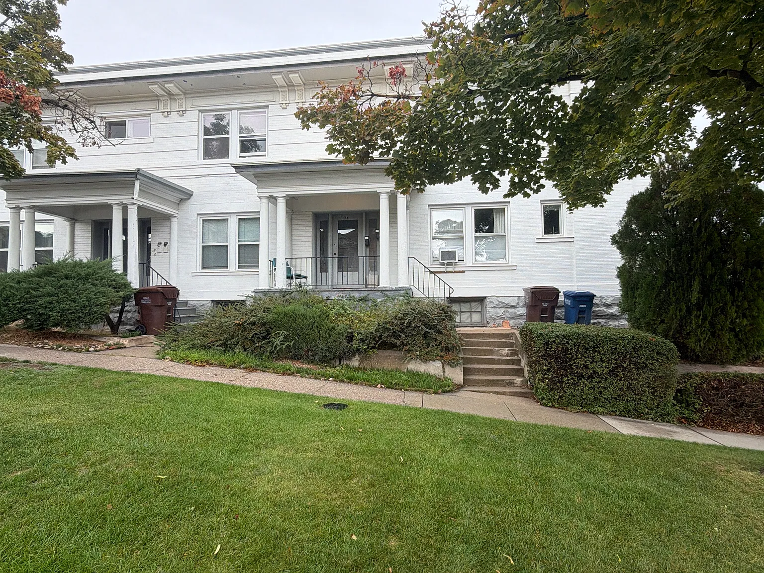 2 bed, 750 sqft, $1,325 — Photo 1