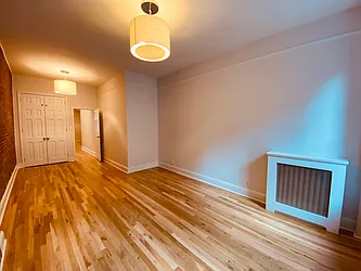 Rented by Metropolis Real Estate of Manhattan