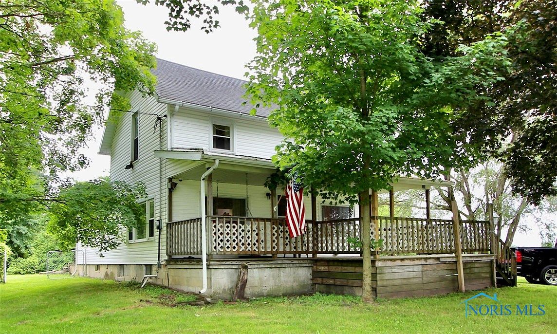 697 3rd St, Liberty Center, OH 43532 Zillow