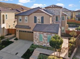 2932 Tulare Hills Dr, Dublin, CA 94568