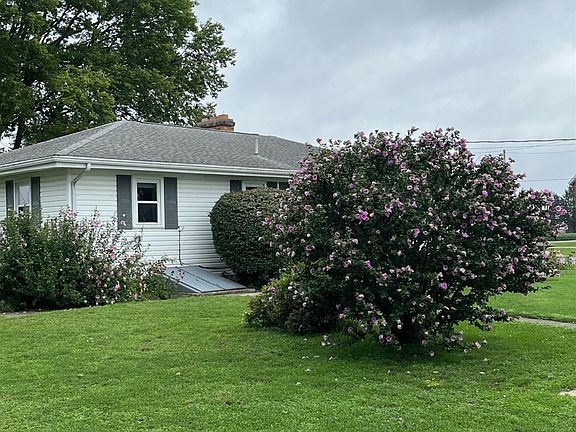 2nd image of 92 W Township Road 1020