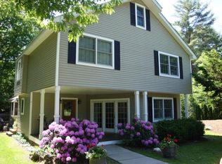 106 Doc Stroh Ln, Milford, PA 18337