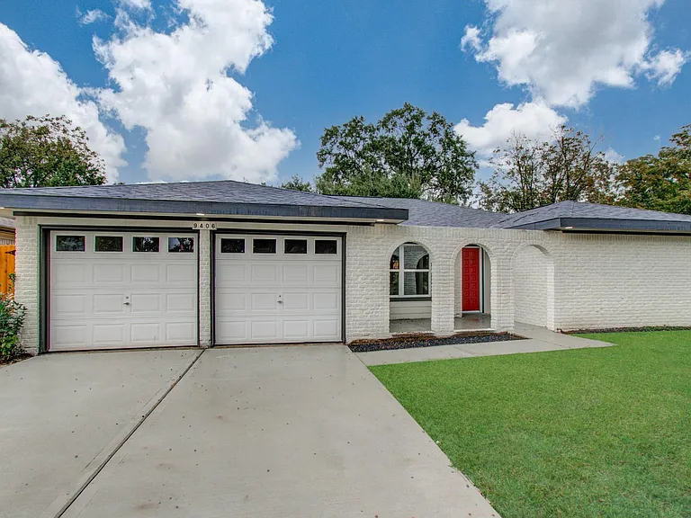 9406 Autauga St — Photo 2