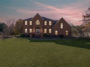 1512 Gray Rock Rd, Chesapeake, VA 23322