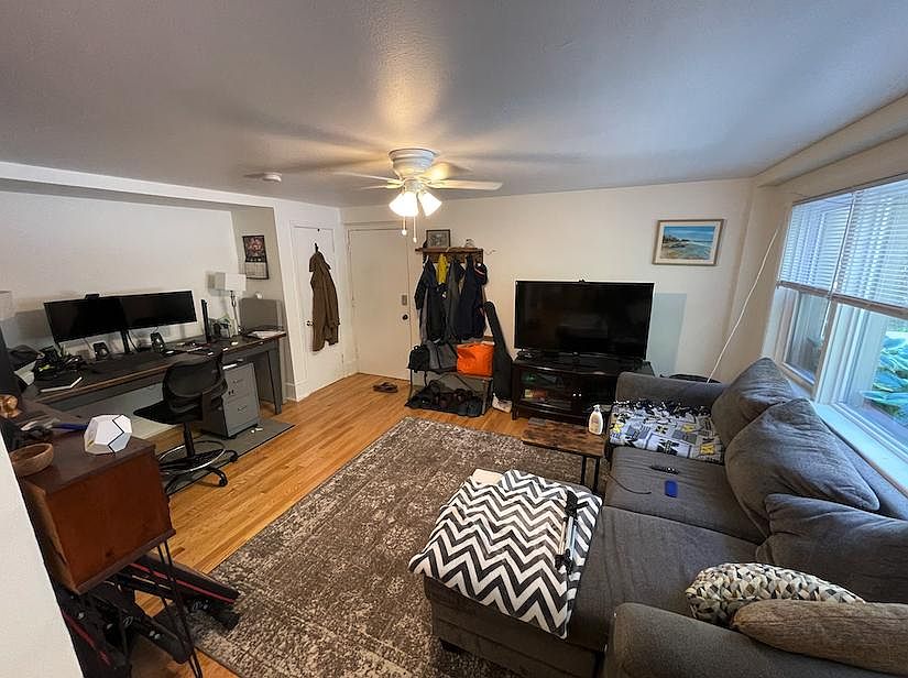 1st image of 4544 N Wolcott Ave #G2