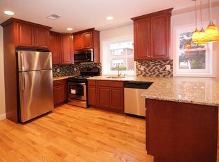 321 Milburn Ave, Lyndhurst, NJ 07071
