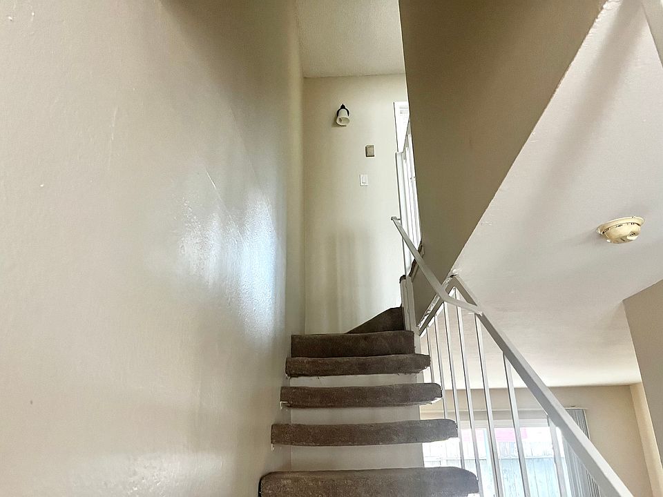 1st image of 38771 Bell St #2B-1Ba-950Sqft
