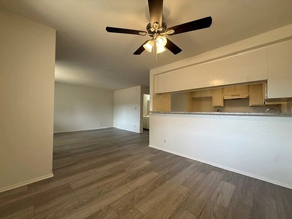 2nd image of 14020 Yukon Ave #103
