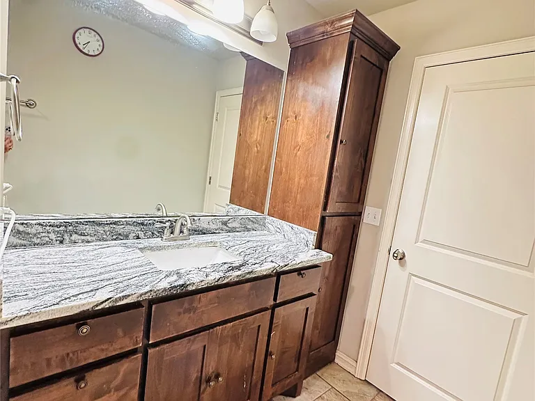 8111 N 75th East Ave — Photo 21