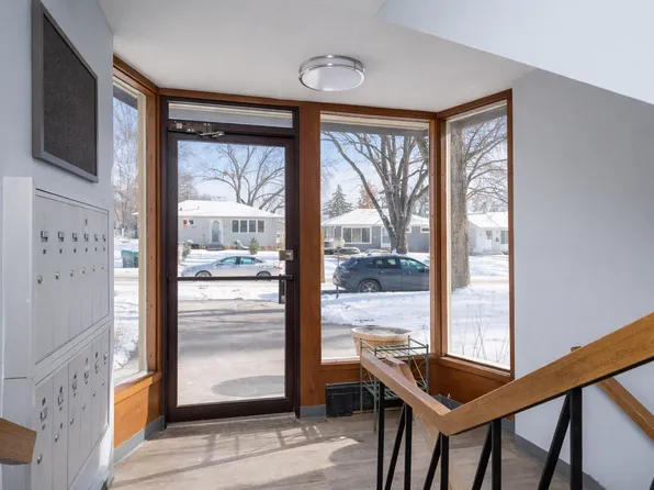 Lynn Plaza Apartments