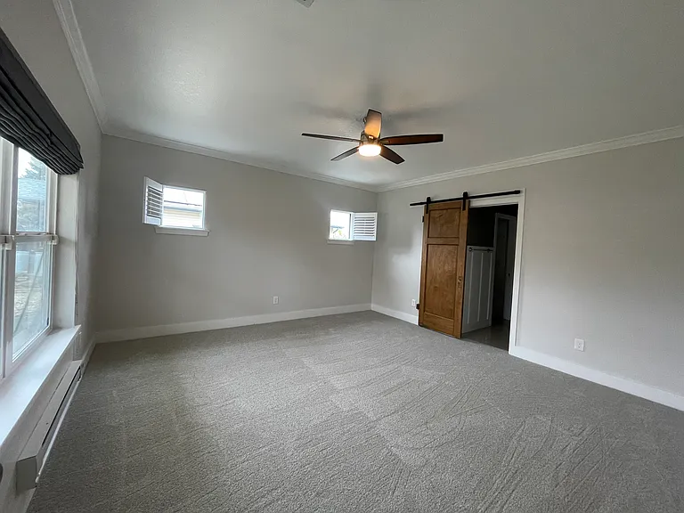 Main floor primary bedroom