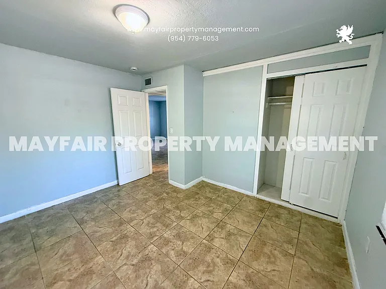 400 Opa Locka Blvd — Photo 20