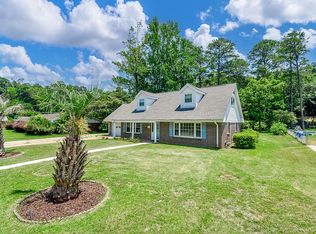 126 Cedar Dr, Prattville, AL 36066