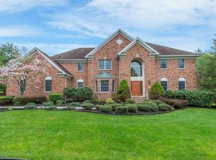 10 Winding Ridge Way, Warren, NJ 07059