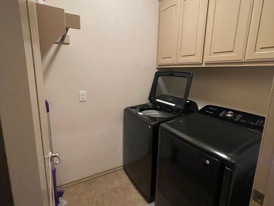 1st image of 1825 Potrillo Ln