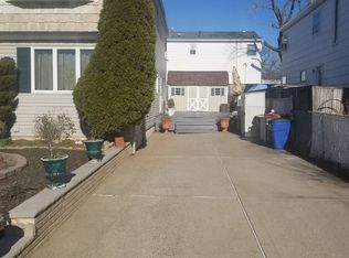 3 Ida Ct FLOOR 1, Staten Island, NY 10312
