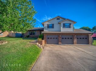 210 Saint Andrews Dr, Harrison, AR 72601