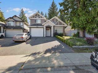 12898 68th Ave, Surrey, BC V3W7C2