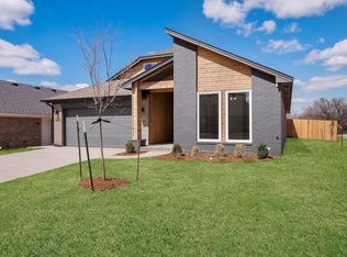 17600 Horne Ln, Edmond, OK 73012