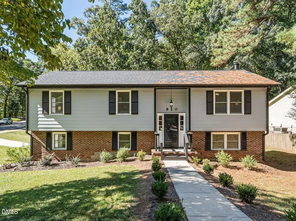 820 Nuttree Pl, Raleigh, NC 27606